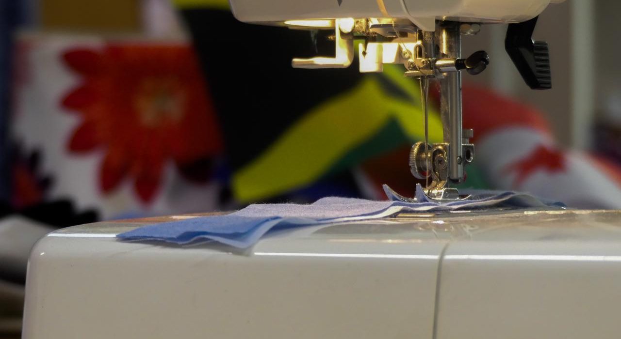 Sewing machine needle.